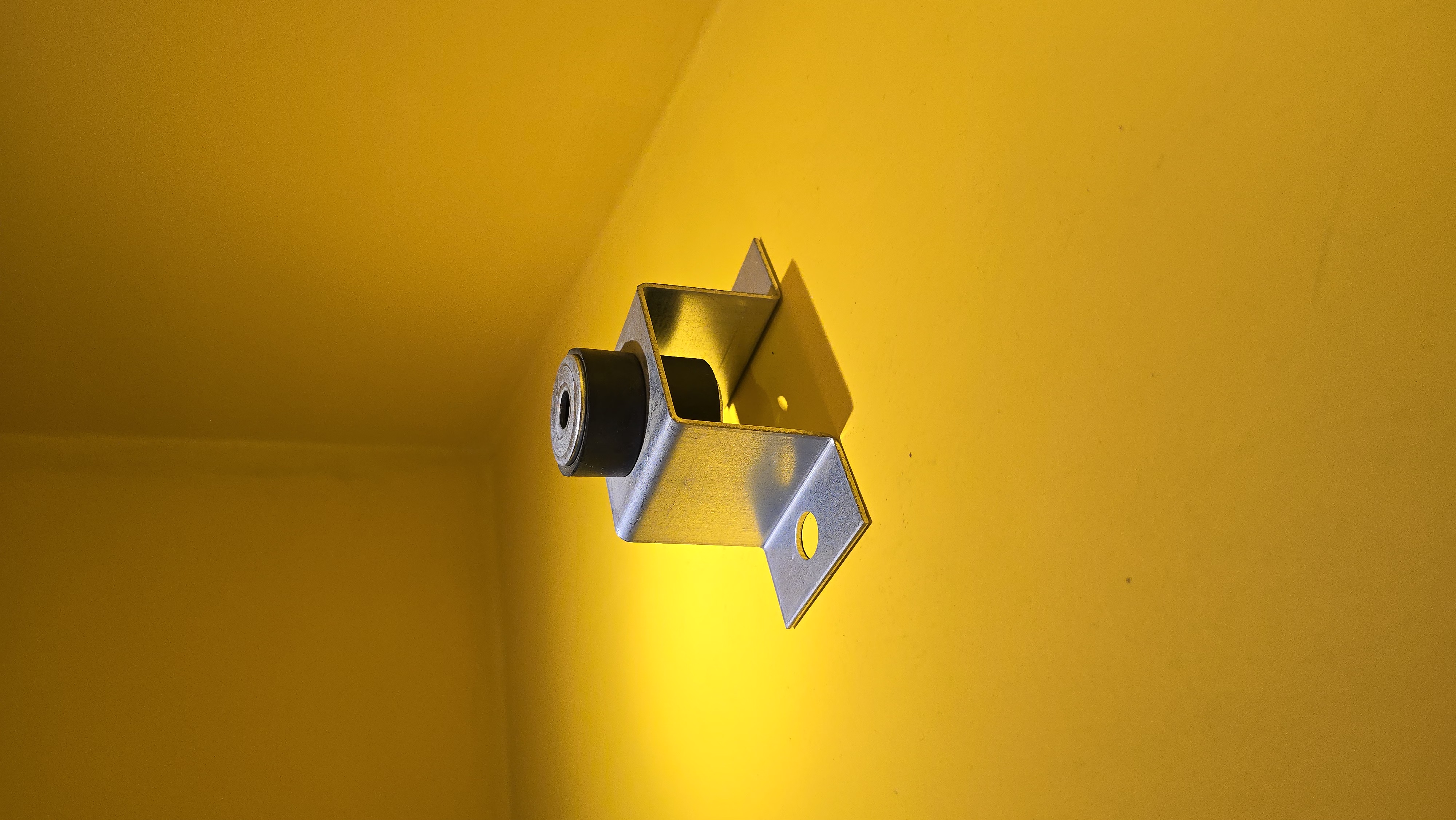 Ses İzolasyon Zemin Bağlantı